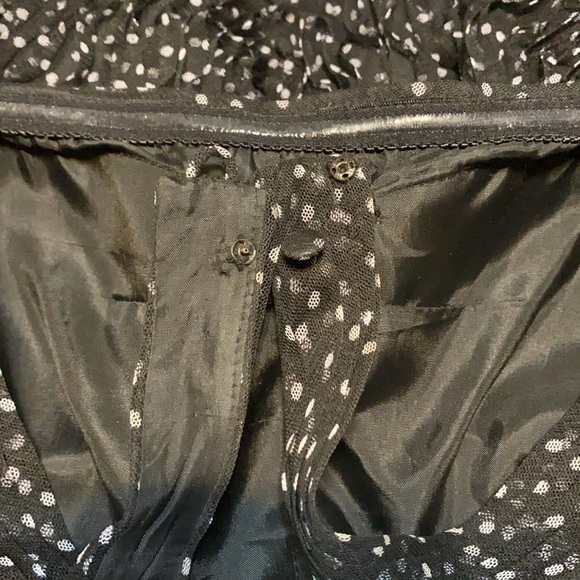 Adrianna Papell Black/White Polka Dot Dress with 3D Rose Chiffon Size: 14 Formal - Picture 6 of 10